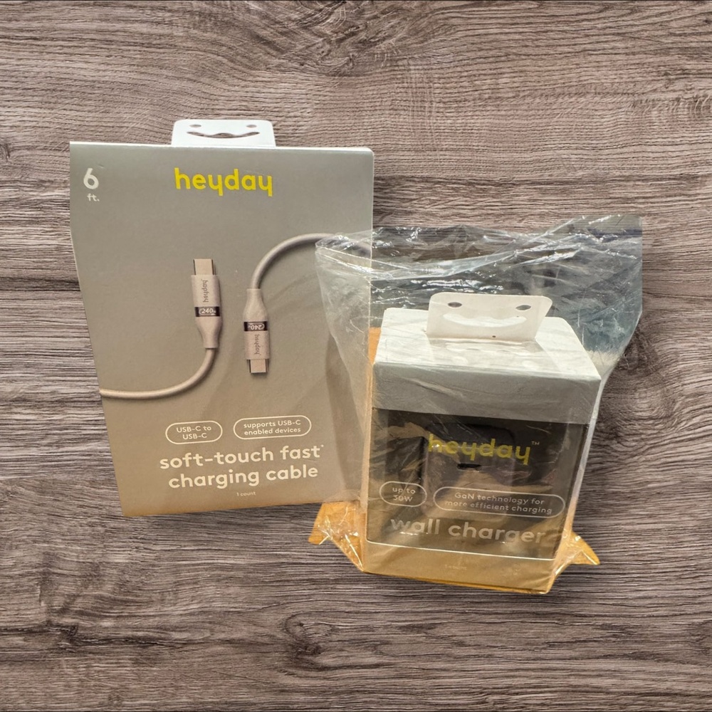 Heyday Gray USB-C to Heyday USB-C Fast Charging Cable and Wall charger Bundle
